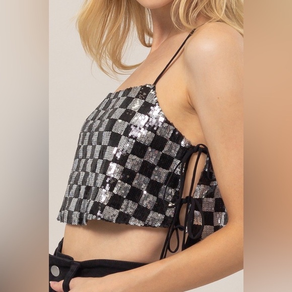 246B-BLACK. Checkered Sequence Tie Detail Crop Top - Picture 6 of 6